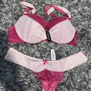 Too small. Wrong size was sent.